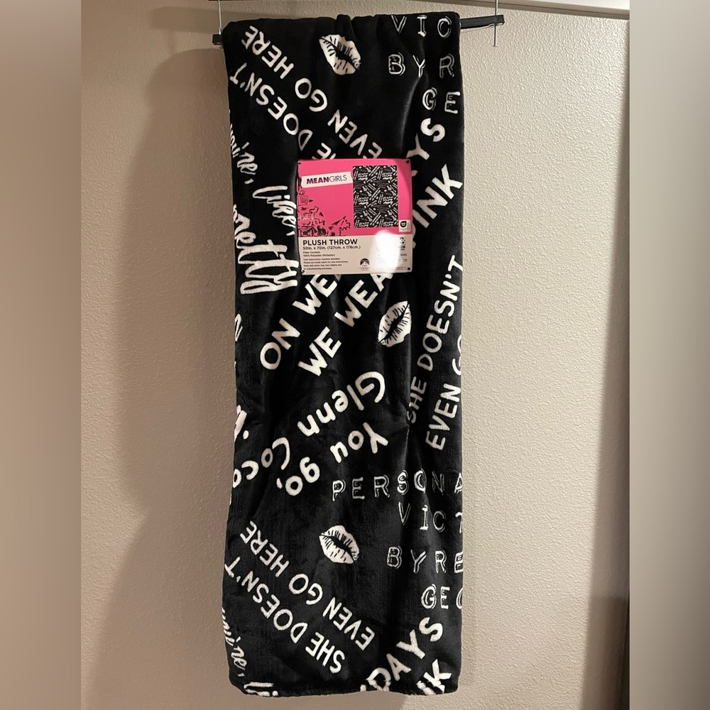 New MEAN GIRLS Throw Blanket